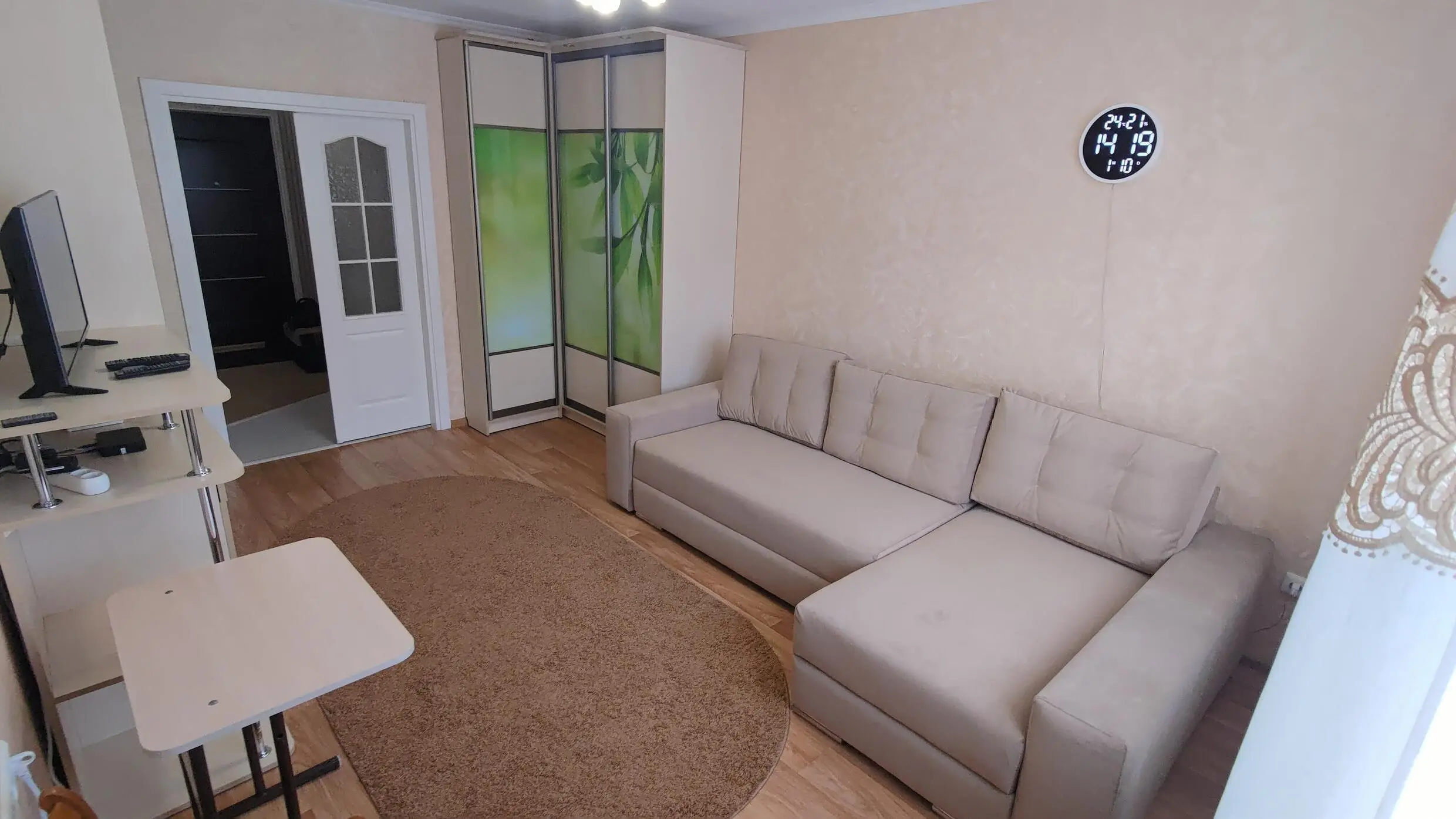 Двухкомнатная квартира на сутки в Гродно, ул. Кабяка 37